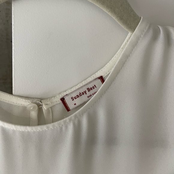 Sunday’s Best Blouse - Picture 2 of 2